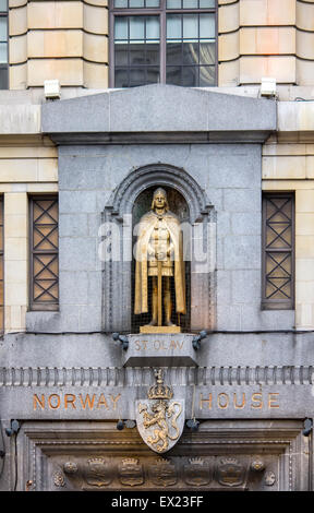 Norvegia House è un edificio ad uso misto che si affaccia su Trafalgar Square a Londra SW1. Foto Stock