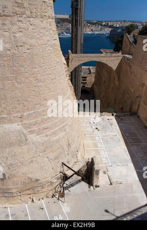 Ingresso al Lascaris War Rooms in Malta Foto Stock