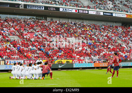 Ibaraki, Giappone. 5 Luglio, 2015. Koji Nakata Calcetto : un gioco di addio di Koji Nakata, Atsushi Yanagisawa e Toru Araiba a Kashima Soccer Stadium di Ibaraki, il Giappone . Credito: Giovanni Osada AFLO/sport/Alamy Live News Foto Stock