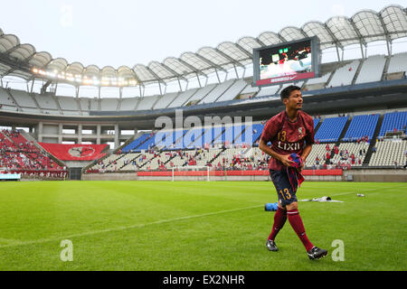 Ibaraki, Giappone. 5 Luglio, 2015. Atsushi Yanagisawa Calcetto : un gioco di addio di Koji Nakata, Atsushi Yanagisawa e Toru Araiba a Kashima Soccer Stadium di Ibaraki, il Giappone . Credito: Giovanni Osada AFLO/sport/Alamy Live News Foto Stock