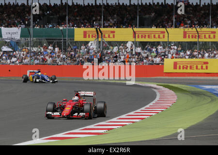 Towcester, Regno Unito. 5 Luglio, 2015. SEBASTIAN VETTEL della Germania e la Scuderia Ferrari rigidi durante il 2015 Formula 1 Gran Premio di Gran Bretagna sul circuito di Silverstone a Towcester, Regno Unito. Credito: James Gasperotti/ZUMA filo/Alamy Live News Foto Stock