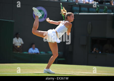 Il torneo di Wimbledon, Regno Unito. 04 Luglio, 2015. Il torneo di Wimbledon Tennis campionati. Signore sceglie il terzo round match Camila Giorgi (ita) © Azione Sport Plus/Alamy Live News Foto Stock