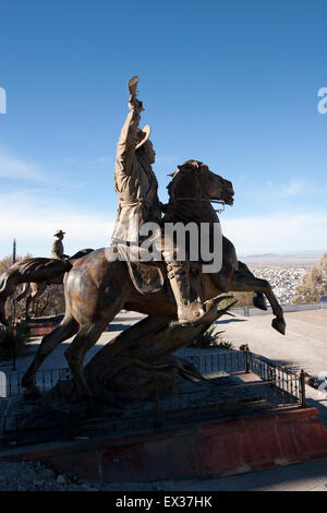 Statua del rivoluzionario messicano generale Francisco "Pancho Villa", che ha sconfitto le forze governative in una battaglia per Zacatecas, 1914 Foto Stock