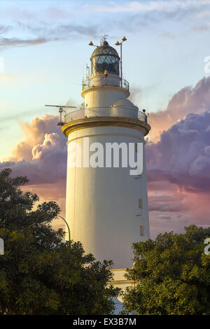 Il famoso faro di La Malagueta a Malaga Spagna Foto Stock