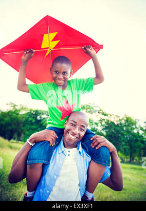 Famiglia africana felicità Vacanze la nozione di attività Foto Stock