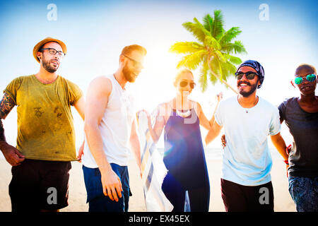 Il legame di amicizia Relax Estate spiaggia felicità Concept Foto Stock