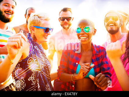 Amici Summer Beach Party Festival Concept Foto Stock