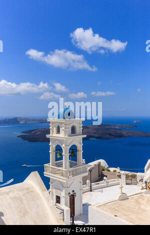 Greco tradizionale architettura Cicladi stile in Imerovigli, una piccola cittadina tra Fira e Ohia a Santorini, Grecia Foto Stock