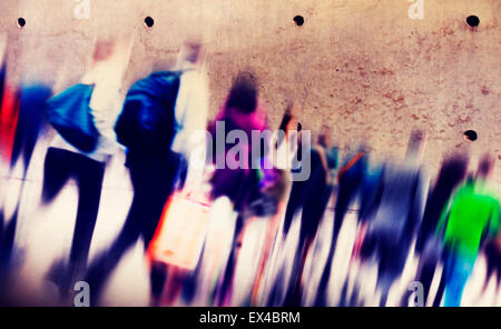 Persone Casual Rush Hour a piedi il pendolarismo concetto di città Foto Stock