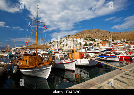 Il porto della città di Hydra Foto Stock