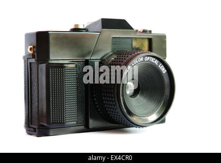 Un elegante retrò telemetro fotocamera isolati su sfondo bianco Foto Stock