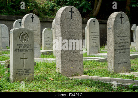 Un soldato lapidi a Hong Kong cimitero Foto Stock