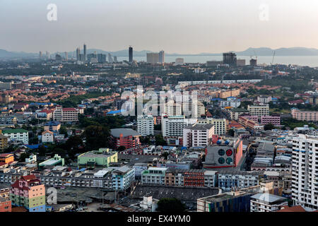 Cityscape, Pattaya Bay, Pattaya, Chon Buri Provincia, Thailandia Foto Stock