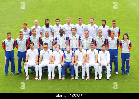 Cardiff, Galles. 07 Luglio, 2015. Inghilterra Team foto durante la giornata di anteprima per l'Inghilterra v Australia 1 Investec Ceneri Test match, a SSE Swalec massa su luglio 07, 2015 a Cardiff, nel Galles. Credito: Mitchell Gunn/ESPA/Alamy Live News Foto Stock