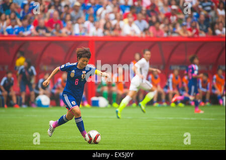 Vancouver, Canada. 5 Luglio, 2015. Giappone centrocampista Aya Miyama (#8) durante la finale di Coppa del Mondo match tra gli Stati Uniti e il Giappone al FIFA Coppa del Mondo Donne Canada 2015 presso lo Stadio BC Place. Stati Uniti d'America ha vinto la partita 5-2. © Matt Jacques/Alamy Live News Credito: Matt Jacques/Alamy Live News Foto Stock