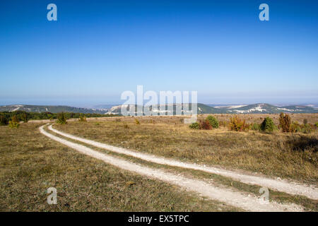 Strada di campagna in Crimea Foto Stock