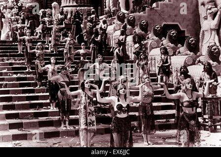 L'intolleranza (film), una pellicola 1916 da D.W. Griffith. Scena da una storia babilonese: la caduta dell'Impero Babilonese alla Persia nel 539 A.C. Foto Stock
