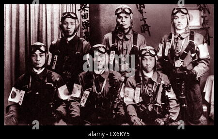 Guerra mondiale due kamikaze piloti suicidi di Imperiale Marina Giapponese 1943 Foto Stock