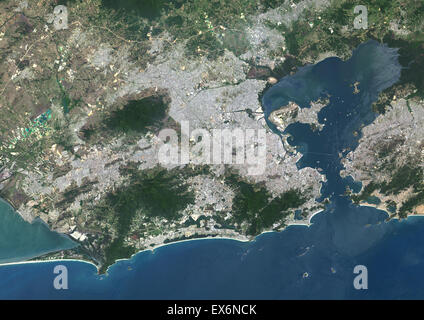 Colore immagine satellitare di Rio de Janeiro in Brasile. Immagine presa il 24 ottobre 2014 con il satellite Landsat 8 dati. Foto Stock