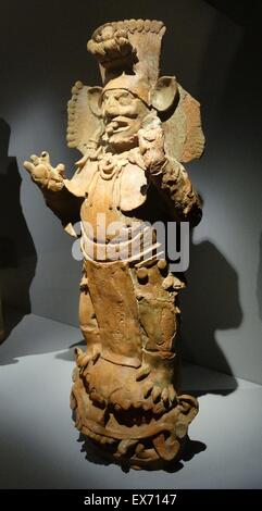 Maya bruciatore di incenso che rappresenta il dio del sole negli inferi. Da ceramica Tacotalpa, Tabasco, Messico 600-900 d.c. Foto Stock