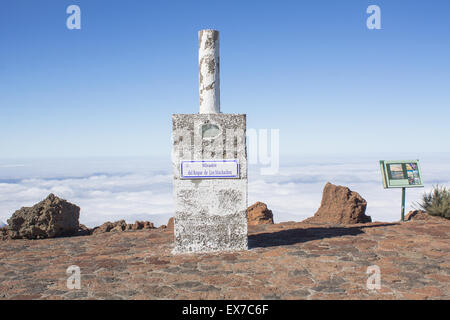 Il picco più alto del Mirador Del Roque de los Muchachos a La Palma, Spagna. Foto Stock