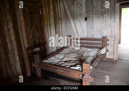 Whitney Plantation storico quartiere vicino a Wallace, Louisiana - slave trimestre del sonno Foto Stock