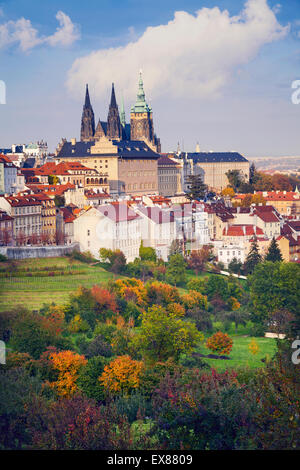 Praga. Immagine di Praga, capitale della Repubblica ceca durante la soleggiata giornata autunnale. Foto Stock