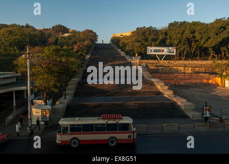 Alba sulle scale di Potemkin, Odessa, Ucraina Foto Stock