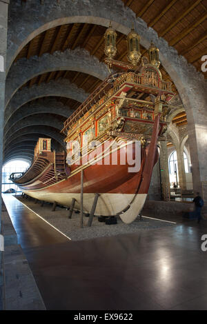 Barcellona Museo Marittimo (Museu Maritim), poppa di royal galley di Giovanni d'Austria, della Catalogna, Spagna Foto Stock