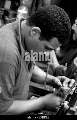 Argentiere, Khan El Khalili Bazaar, il Cairo Foto Stock