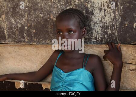 Abuja, 11 luglio 2015. persone sfollate dai luoghi colpiti dal braccio gruppo Boko Haram raduno di Abuja, il territorio di capitale della Nigeria. Foto Stock