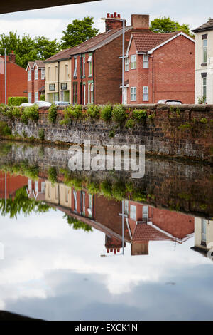 Runcorn è una città industriale e un carico porto in Halton, Cheshire, Regno Unito. Foto Stock