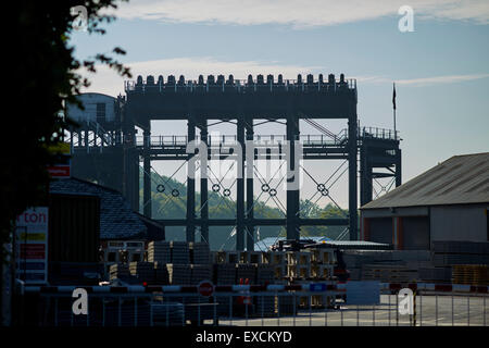 La Radlett Boat Lift è un due cassettone di bloccaggio di sollevamento nei pressi del villaggio di Radlett, Cheshire, nel nord-ovest dell'Inghilterra. Esso fornisce un 5 Foto Stock