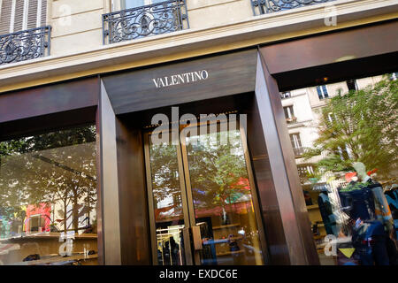 Ingresso Valentino fashion shop, negozio di Parigi, Francia. Foto Stock