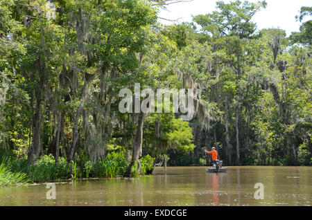 Fisherman Pearl River palude di new orleans Foto Stock