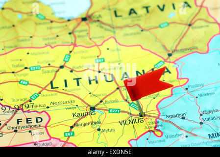 Vilnius imperniata su una mappa di Europa Foto Stock