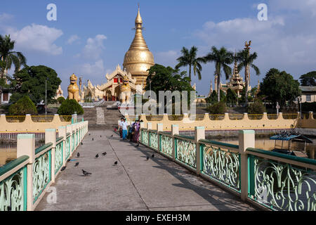 Maha Wizaya Pagoda Yangon, Myanmar Foto Stock