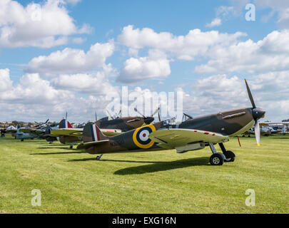 1939 MK1uno Spitfire N3200 nella foto a Shoreham Airshow nel West Sussex Foto Stock