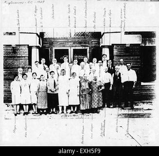La Conferenza generale della Chiesa mennonita del 1929 ha riunito i leader e i membri della Chiesa per discutere le questioni chiave e la direzione futura della comunità di fede mennonita. Foto Stock