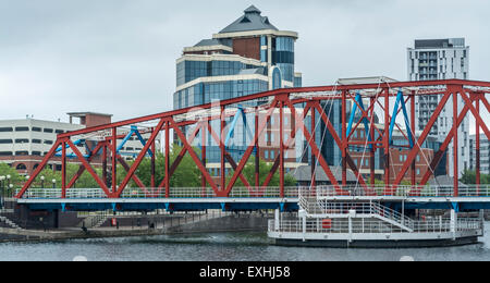 Vista su dock 9 sabato 11 luglio 2015 a Salford Quays, Manchester, Regno Unito. Foto Stock