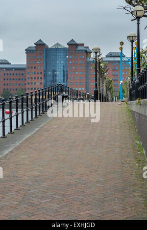 Vista su dock 9 sabato 11 luglio 2015 a Salford Quays, Manchester, Regno Unito. Foto Stock