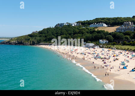 St Ives Porthminster beach in Cornovaglia, Inghilterra su una soleggiata giornata d'estate. Foto Stock