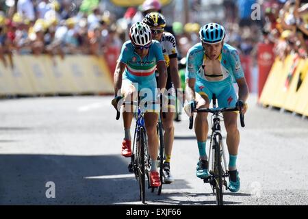 Tarbes per La Pierre-Saint-Martin, Francia. 14 Luglio, 2015. Vincenzo NIBALI ad Astana Pro Team durante la fase 10 del 102º edizione del Tour de France 2015 con inizio a Tarbes e finire in La Pierre-Saint-Martin, Francia (167 km) Credit: Azione Plus immagini di sport/Alamy Live News Foto Stock