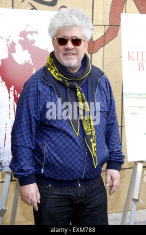 Pedro Almodovar presso la American Cinematheque la sessantanovesima Annuale di Golden Globe Awards Foreign-Language Nominee evento. Foto Stock