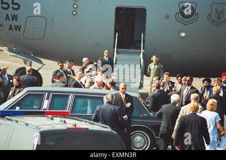 Il presidente americano Bill Clinton U. S. Air Force piano partenza Chhatrapati Shivaji Maharaj Aeroporto Internazionale di Bombay Mumbai India Maharashtra Foto Stock