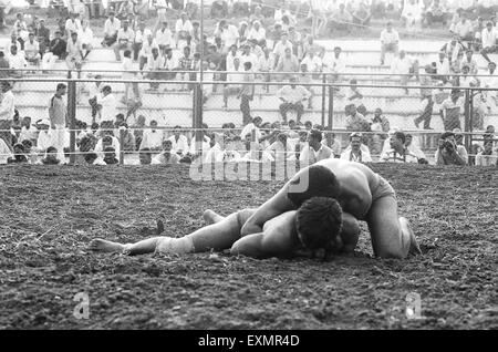 Concorso di wrestling, Dussehra Festival Celebration, Mysore, Mysuru, Karnataka, India, Asia Foto Stock