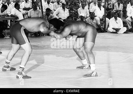 Concorso di wrestling, Dussehra Festival Celebration, Mysore, Mysuru, Karnataka, India, Asia Foto Stock