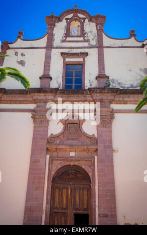 Bellissima città di Bosa in Sardegna, Italia Foto Stock