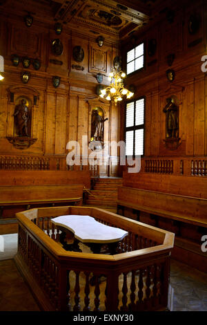 Il teatro anatomico, il Palazzo Archiginnasio, Bologna, Italia Foto Stock