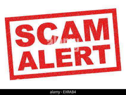 SCAM ALERT rosso timbro di gomma su uno sfondo bianco. Foto Stock